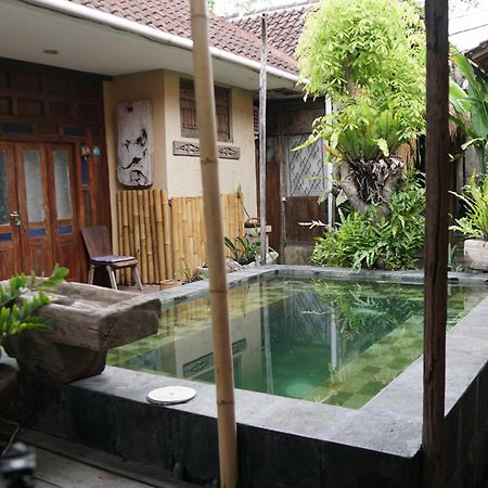 Twospaces Living At Wave And Chill House, Canggu מראה חיצוני תמונה