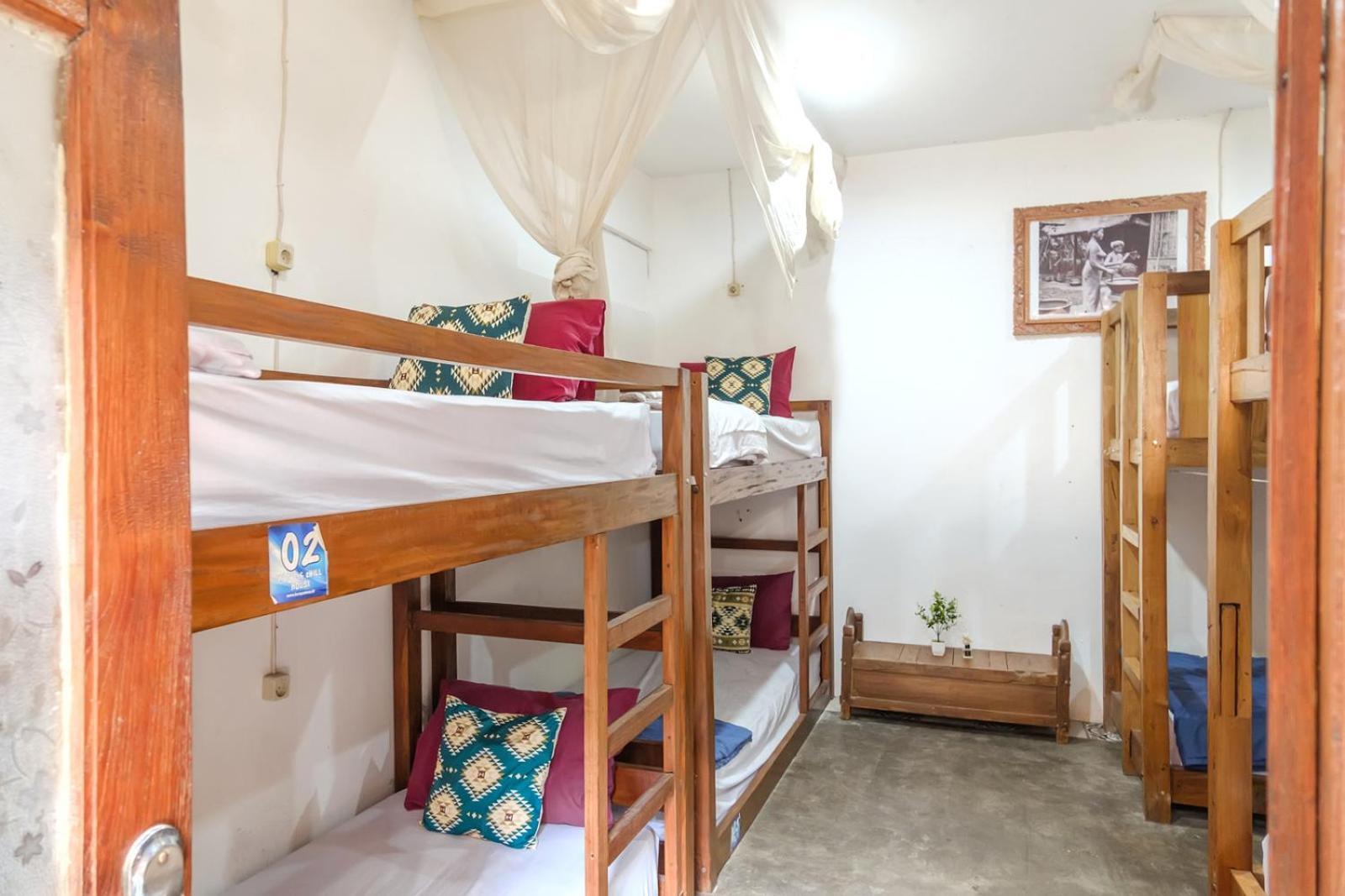 Twospaces Living At Wave And Chill House, Canggu מראה חיצוני תמונה