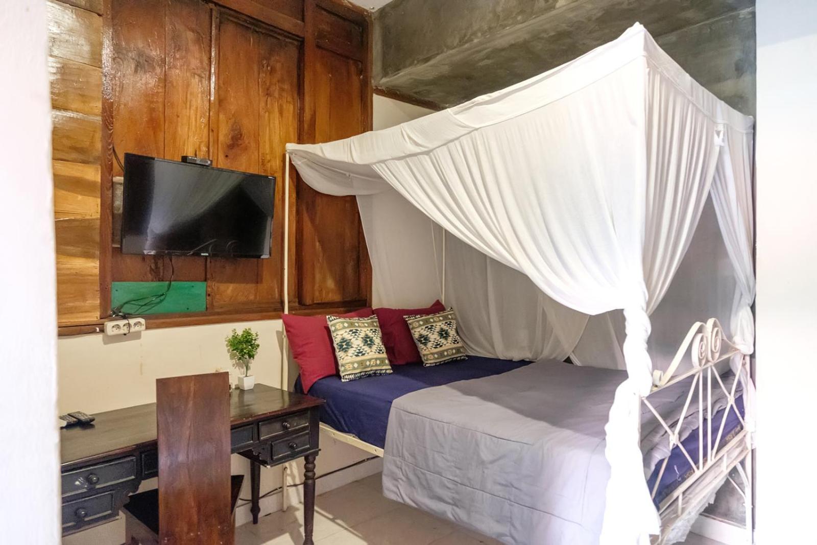 Twospaces Living At Wave And Chill House, Canggu מראה חיצוני תמונה