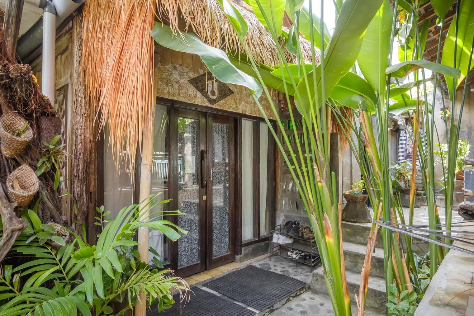 Twospaces Living At Wave And Chill House, Canggu מראה חיצוני תמונה