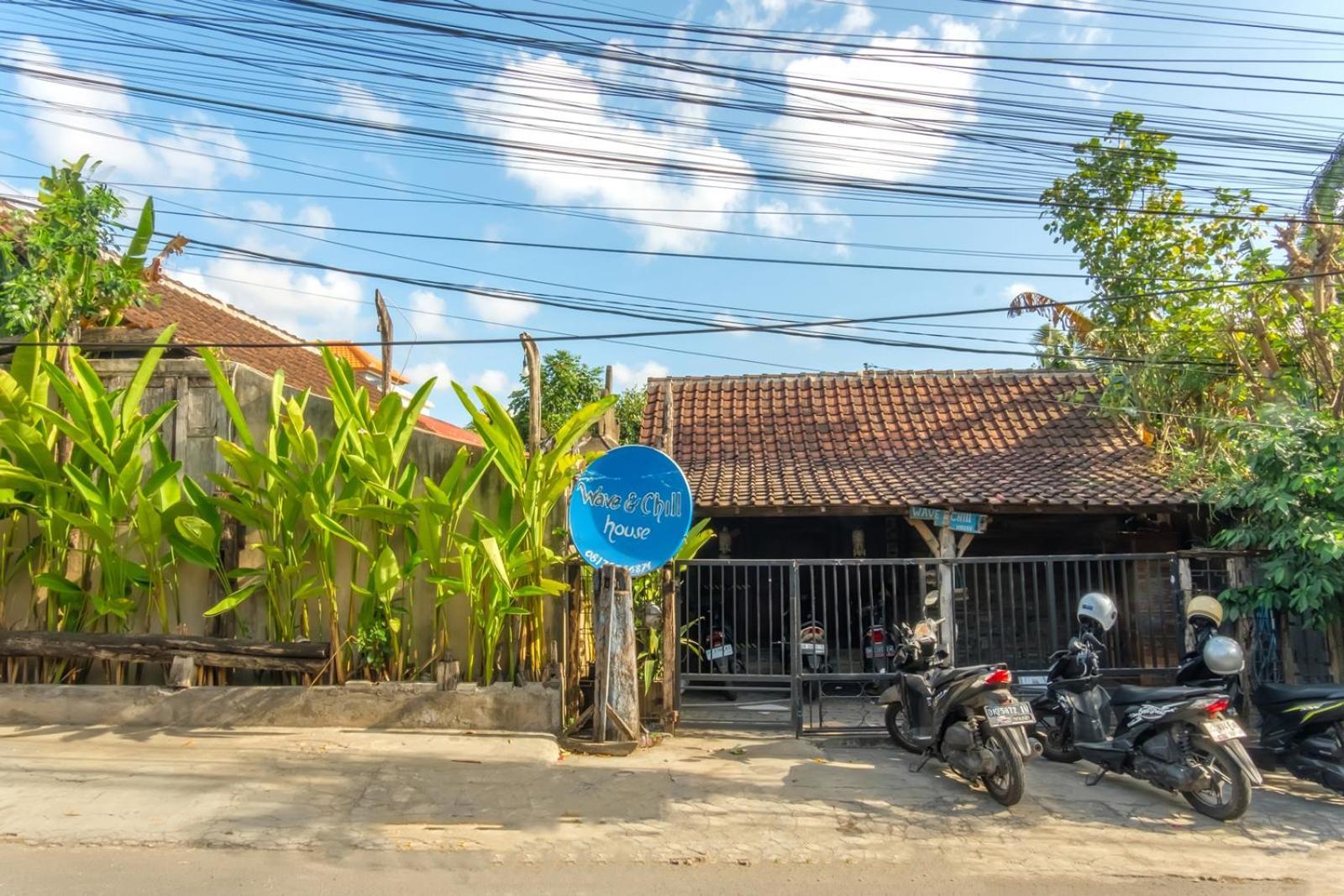 Twospaces Living At Wave And Chill House, Canggu מראה חיצוני תמונה