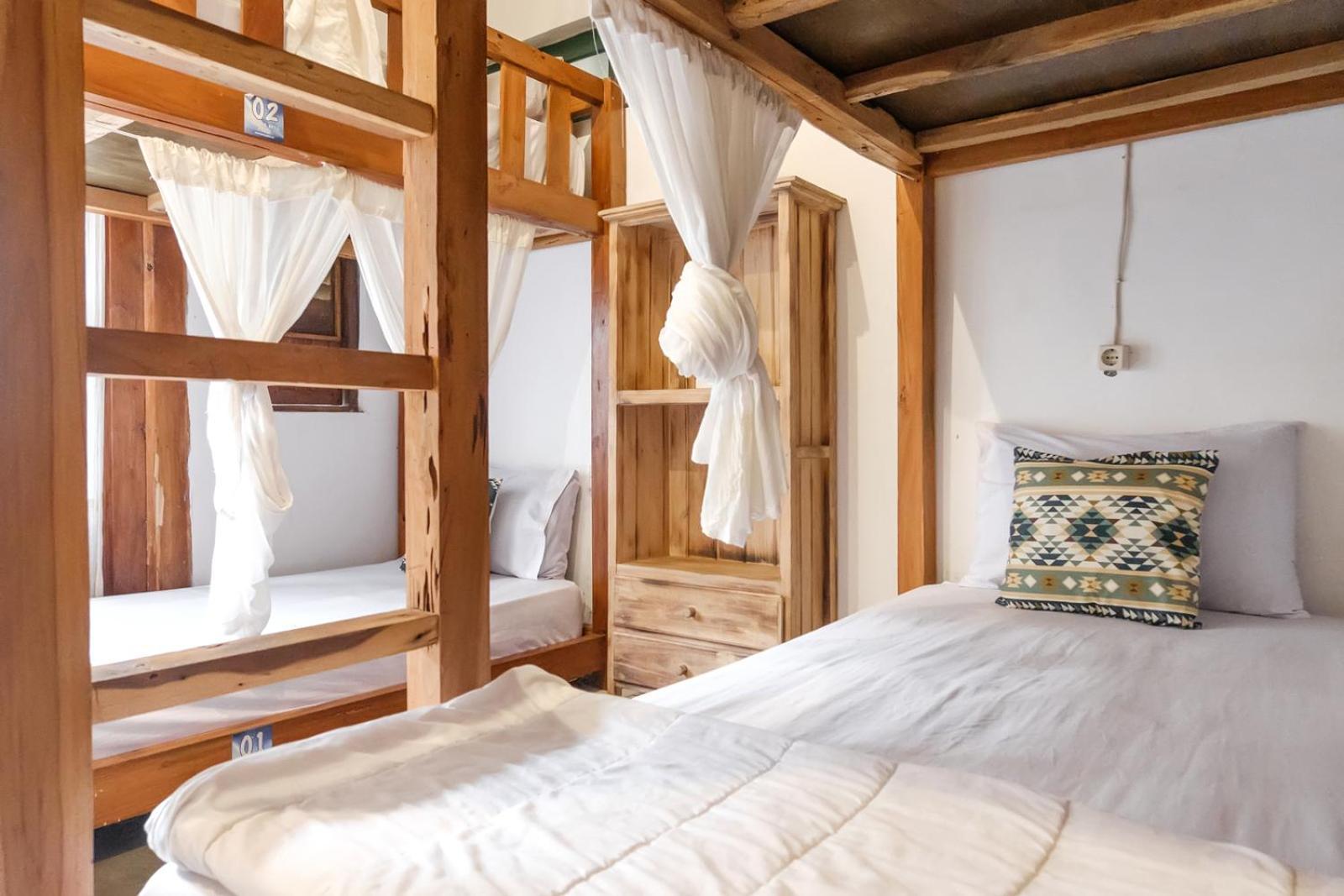 Twospaces Living At Wave And Chill House, Canggu מראה חיצוני תמונה
