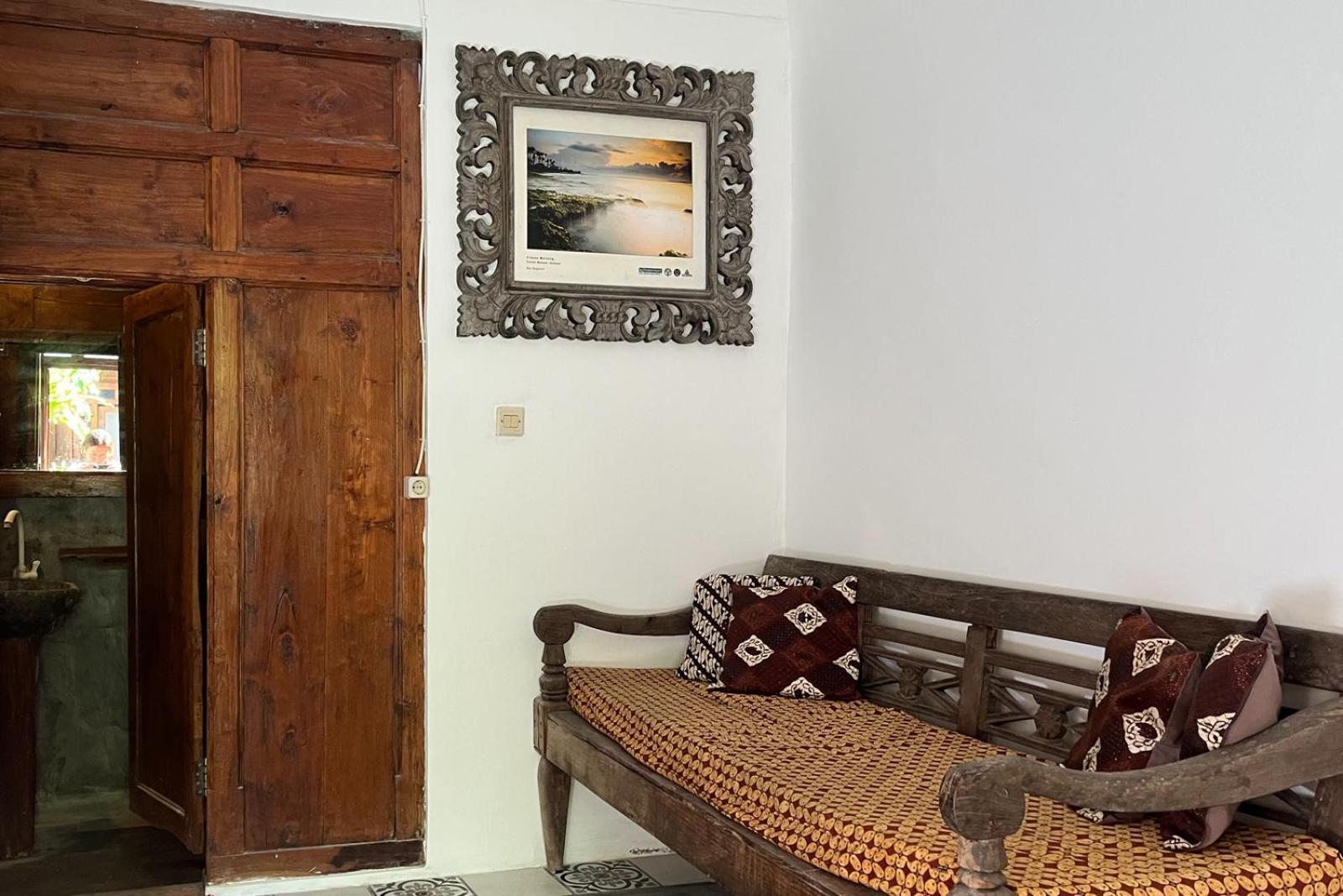 Twospaces Living At Wave And Chill House, Canggu מראה חיצוני תמונה